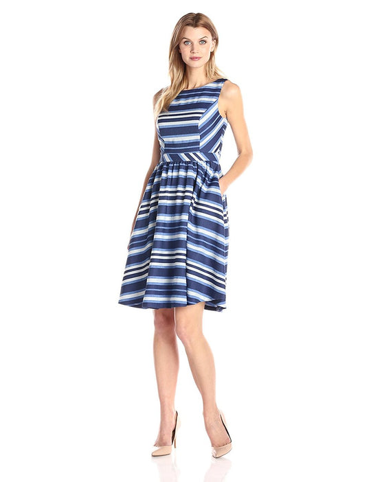 Donna Morgan - D4149M Stripe Bateau A-line Dress in White and Blue