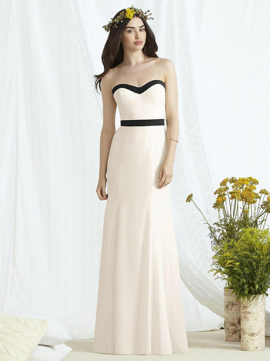 8164BL Dress In Ivory