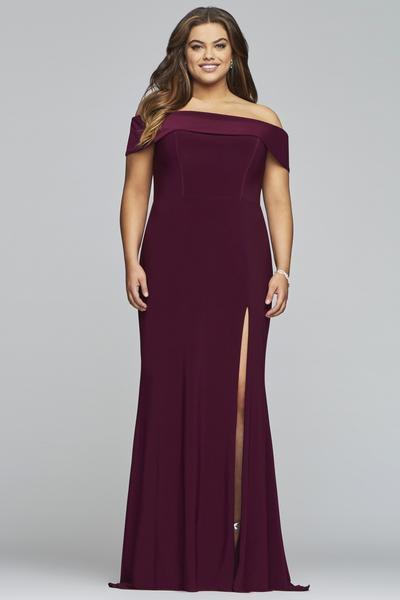 Faviana - 9441 Long Off-Shoulder Jersey Sheath Dress in Red