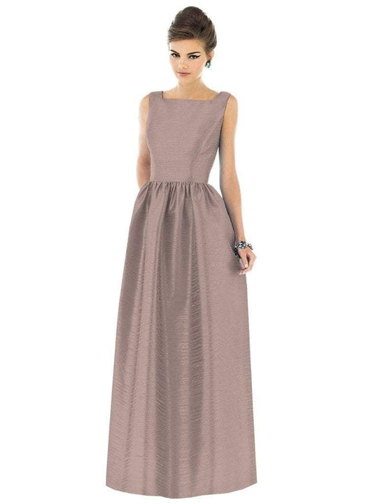 D519 Bridesmaid Dress In Pearl Pink