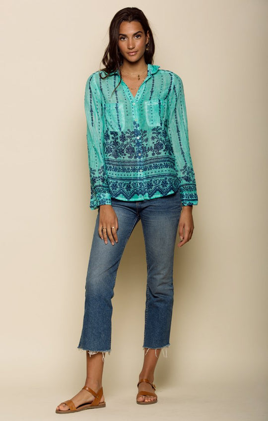 LA PLAYITA BUTTON DOWN