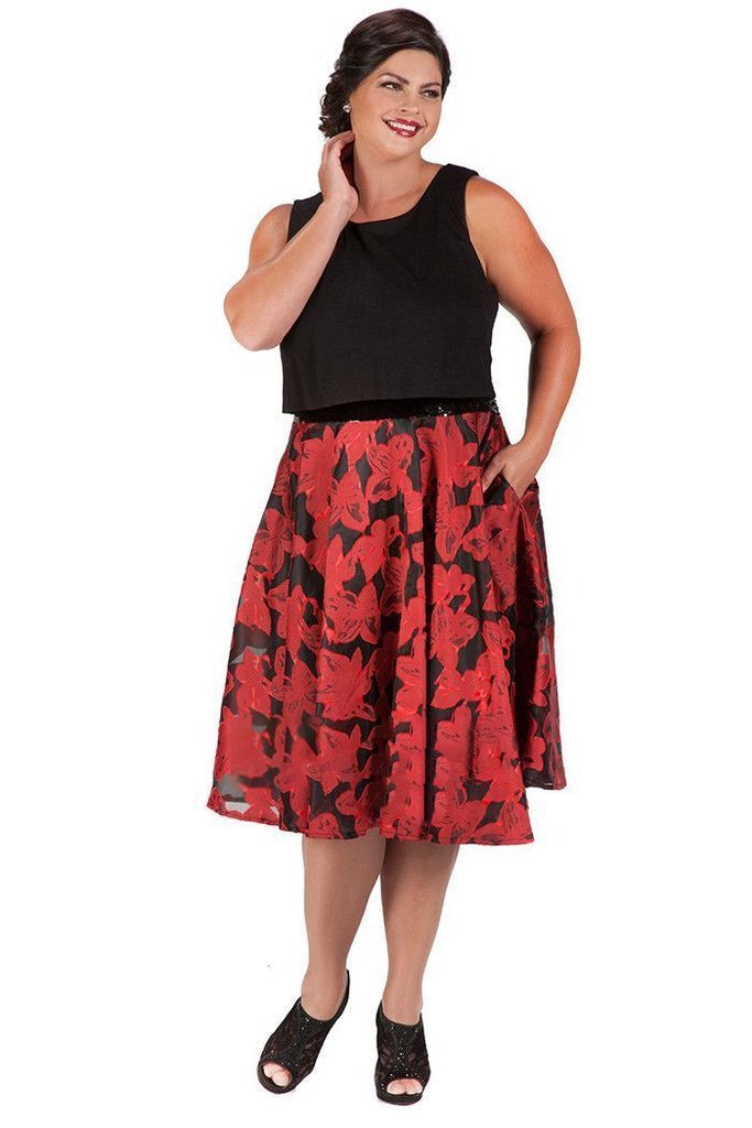 CE1603 Scoop Neck Floral Print Dress