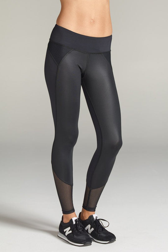 Demi Mesh Panel Legging