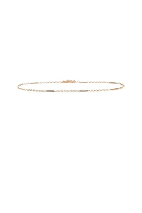 Desert Essence Chain Choker in Gold