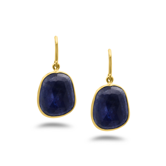 Blue Sapphire Earring In 18K Yellow Gold