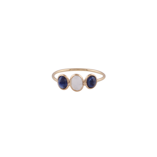 Tresor Collection - Rainbow Moonstone & Blue Sapphire Oval Ring in 18k Yellow Gold