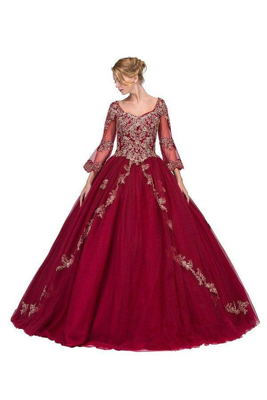 Eureka Fashion - 4188 Gold Embroidered V-neck Ballgown In Red and Gold