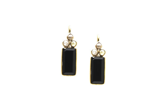 18k YG Earring With Champagne Diamond & Black Spinnel