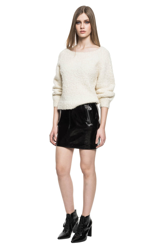 HAZE Patent Leather Skirt | HAZE Jupe noir en cuir verni