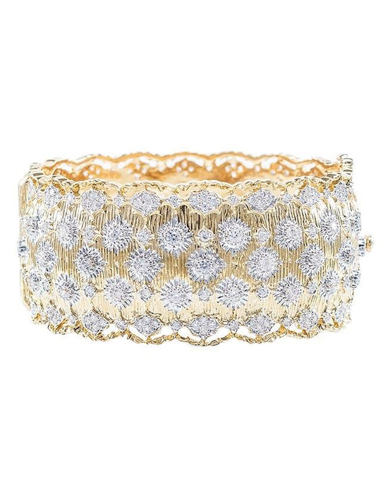Multi Star Textured Cuff