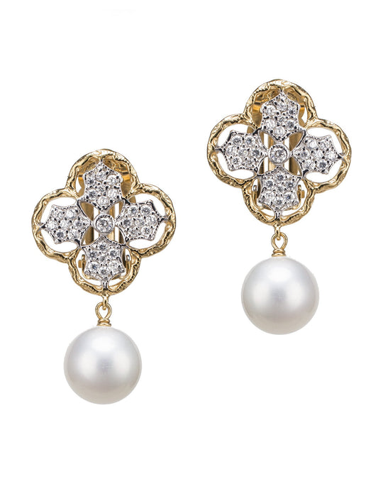 Classic Clover and Pearl Clip Earrings