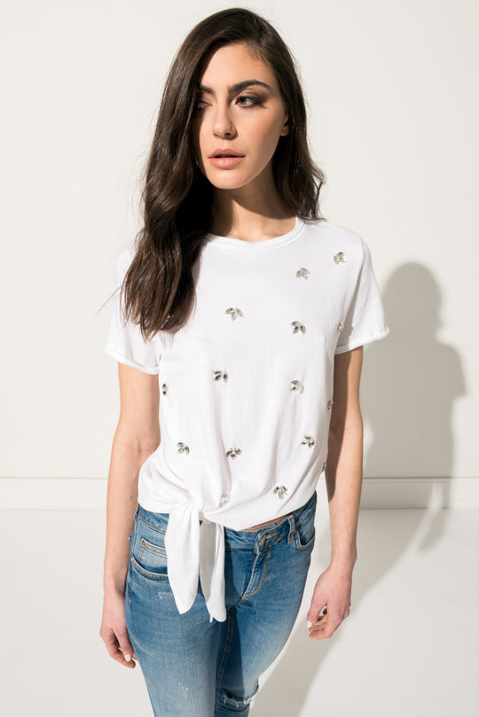KASI White Embellished Tee | KASI Tee-Shirt blanc avec ornements