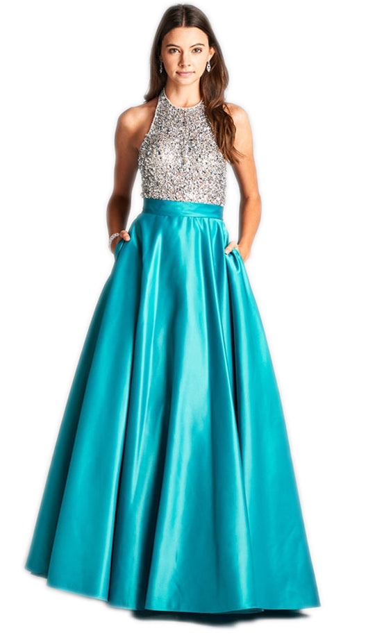 Dazzling Sleeveless Halter Neck Evening Ballgown