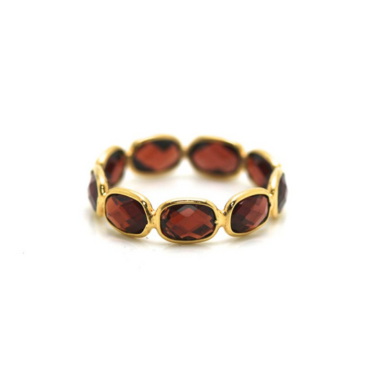 Tresor Collection - Gemstone Stackable Ring Band in 18K Yellow Gold Garnet