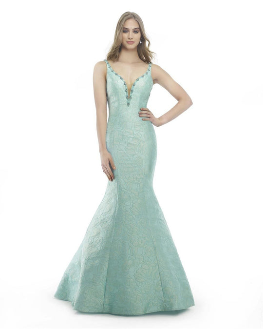 Morrell Maxie - 15824 Fitted Floral Plunging Mermaid Gown in Blue