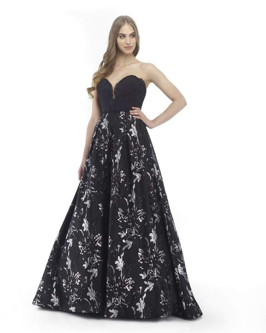 Morrell Maxie - 15827 Lace Embellished Sweetheart Ballgown in Black