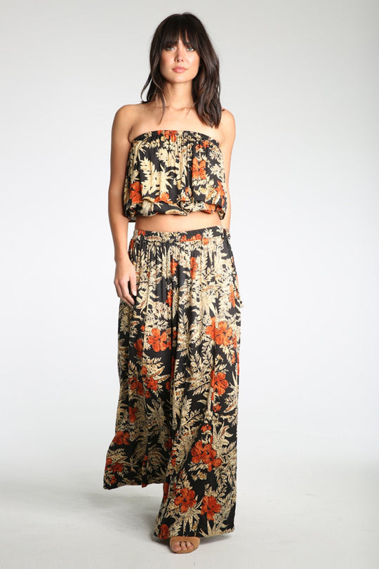 ISLAND FEVER SLEEVELESS CROP