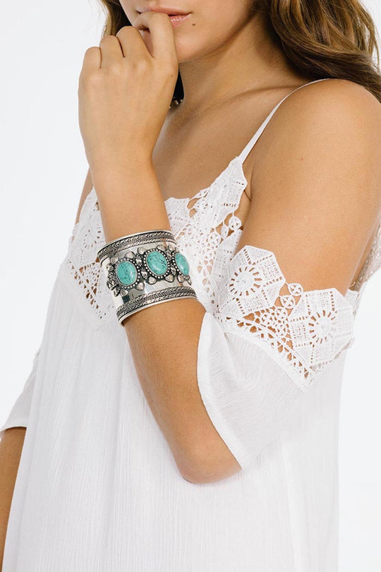 TRIPLE TURQUOISE STONE CUFF