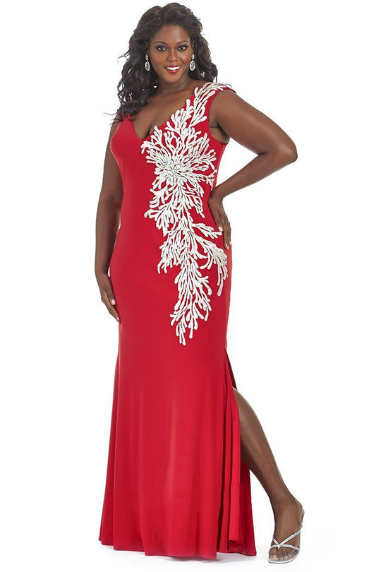 SC7165 Plus Size Dress in Red