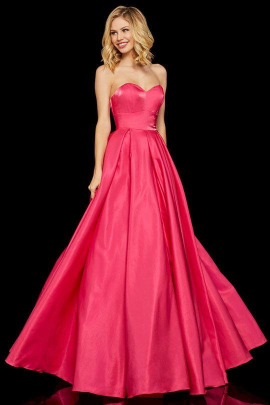 Sherri Hill - 52456 Strapless Sweetheart Full Figured Ballgown Dress In Pink