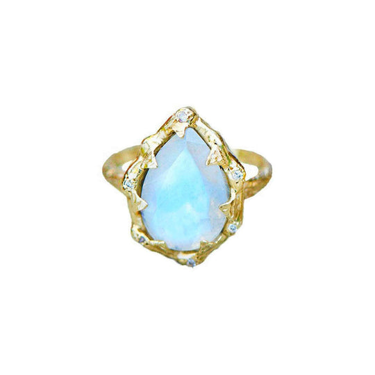Queen Water Drop Moonstone Ring