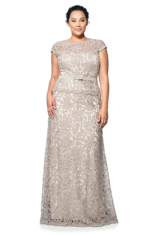 Tadashi Shoji - Sheer Cap Sleeve Floral Embroidered Gown In Gray and White