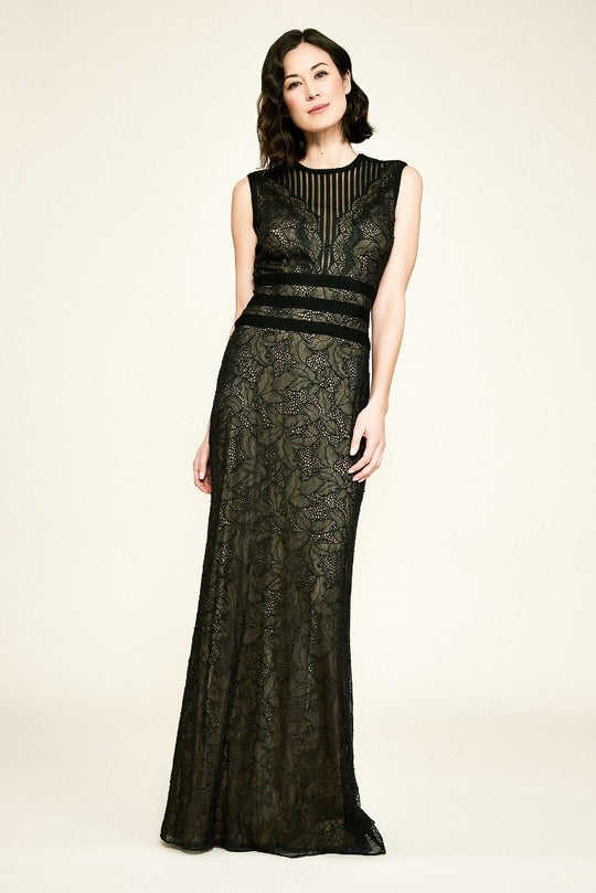 Tadashi Shoji - Laced Scallop Detailed Bodice Column Dress In Black