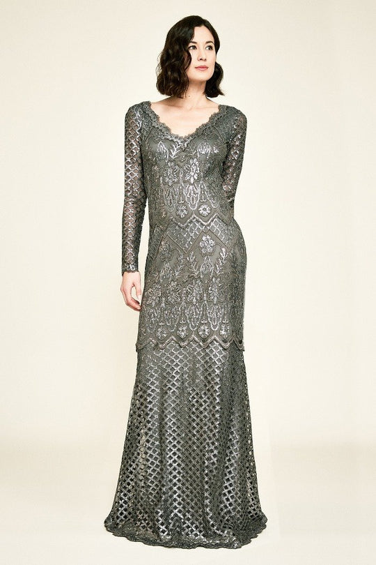 Tadashi Shoji - Beaded Lace Long Sleeve Trumpet Gown In Gray
