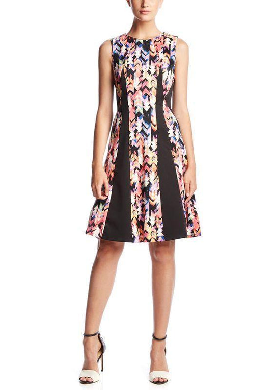 Spense - 14533 Sleeveless Print Paneled Skater Dress in Black and Multi-Color