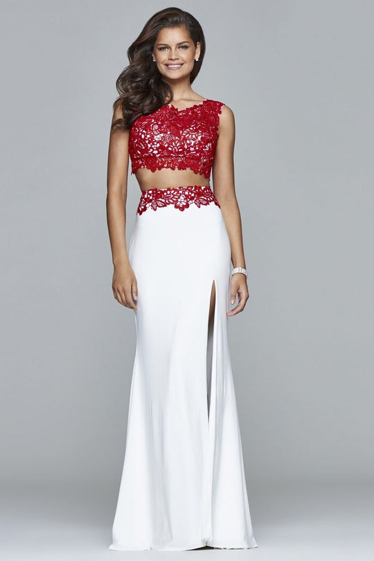 7998 Two-piece jersey dress with lace top and belt