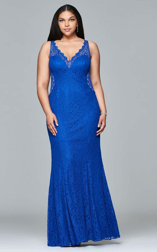 9386 Lace v-neck plus size evening dress with illusion sides