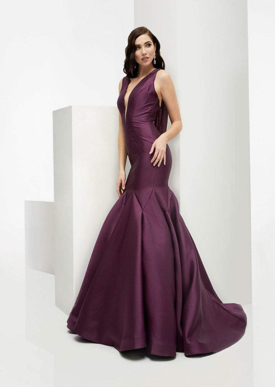 Jasz Couture - Beaded V-neck Mermaid Dress 5914 in Purple