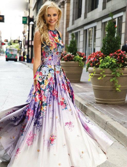 Marvelous Sleeveless Long Gown in Printed Floral Design 22753