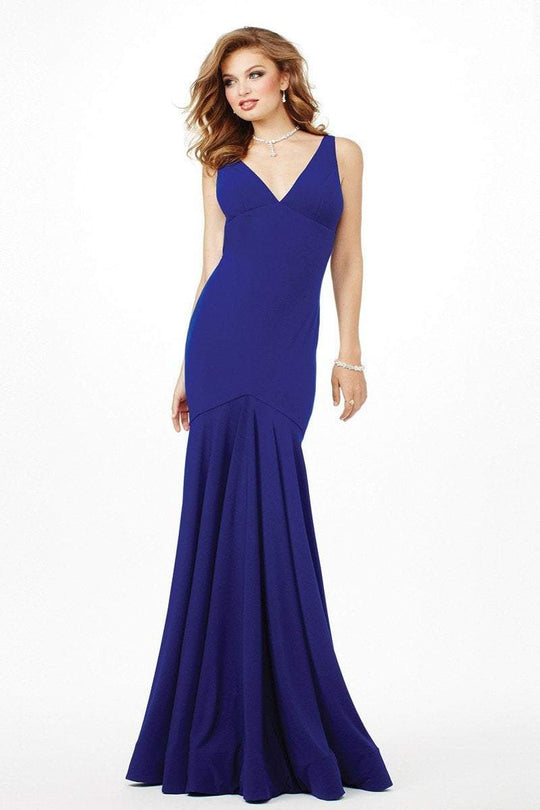 Sleeveless V-Neck Long Trumpet Gown JVN33055