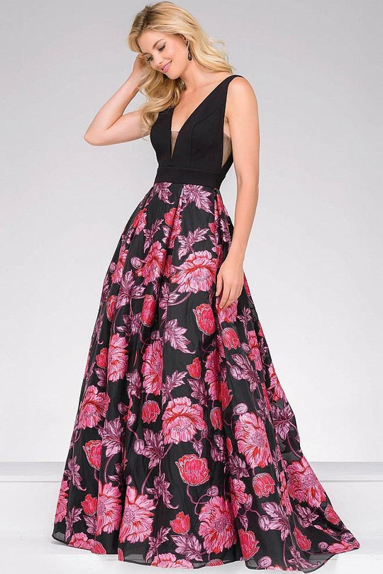 V-Neck Prom Ballgown 49911