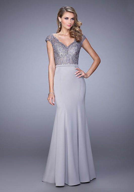 La Femme - 21702 Laced V-Neck Trumpet Dress In Silver