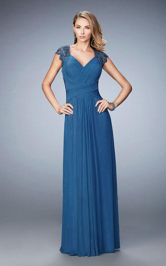 La Femme - 23084 Lace Cap Sleeve Weaved Gown In Blue