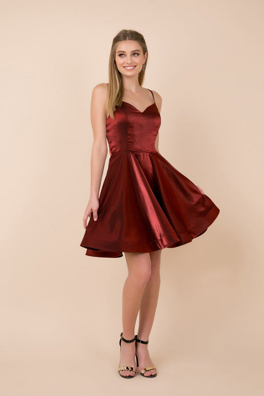 Nox Anabel - M689 Sleeveless V-Neck Lace Up A-Line Dress In Red