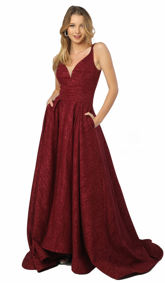 Nox Anabel - R218 Plunging V-neck Pleated A-line Dress In Red