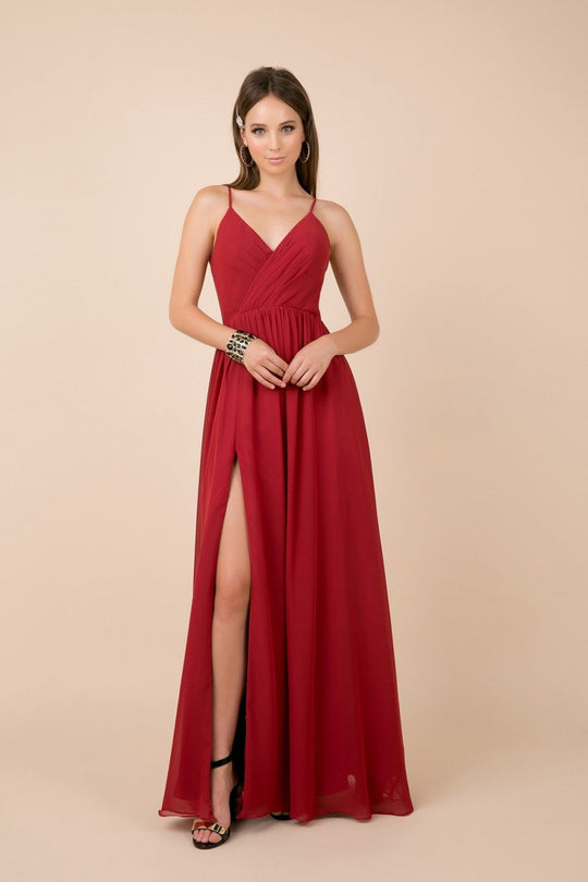 Nox Anabel - R275P Plunging V-neck A-line Dress With Slit In Red