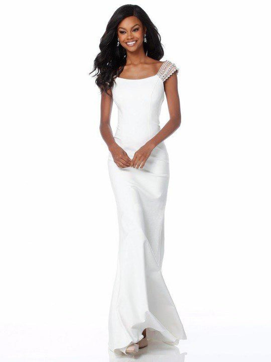 Sherri Hill - 51914 Embellished Scoop Neck Jersey Trumpet Dress In White