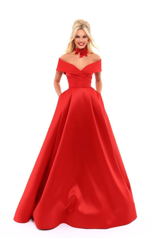 Tarik Ediz - 50310 Off-Shoulder Taffeta Ballgown with Choker In Red
